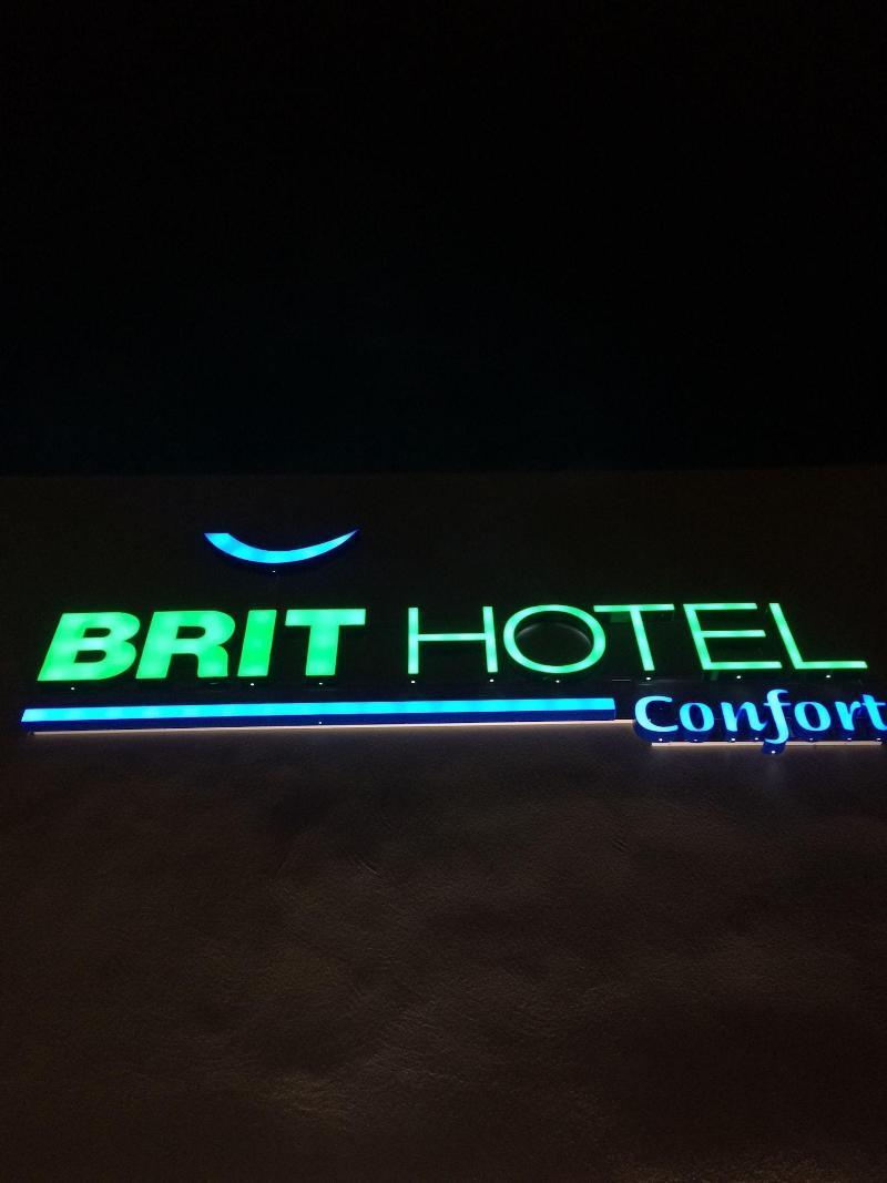 Brit Hotel Confort Loches Zewnętrze zdjęcie