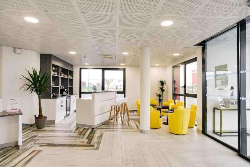 Brit Hotel Confort Loches Wnętrze zdjęcie